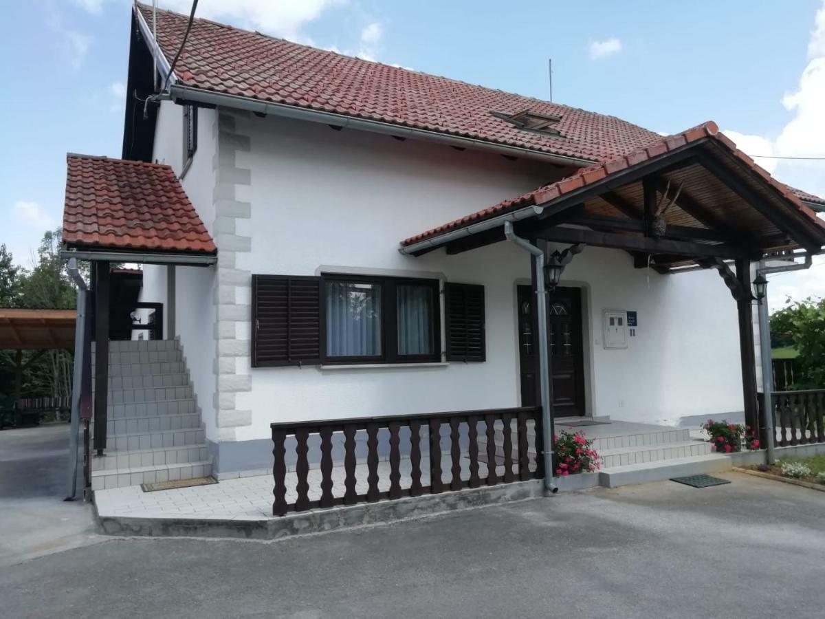 House Viktoria Hotel Seliste Dreznicko Exterior photo
