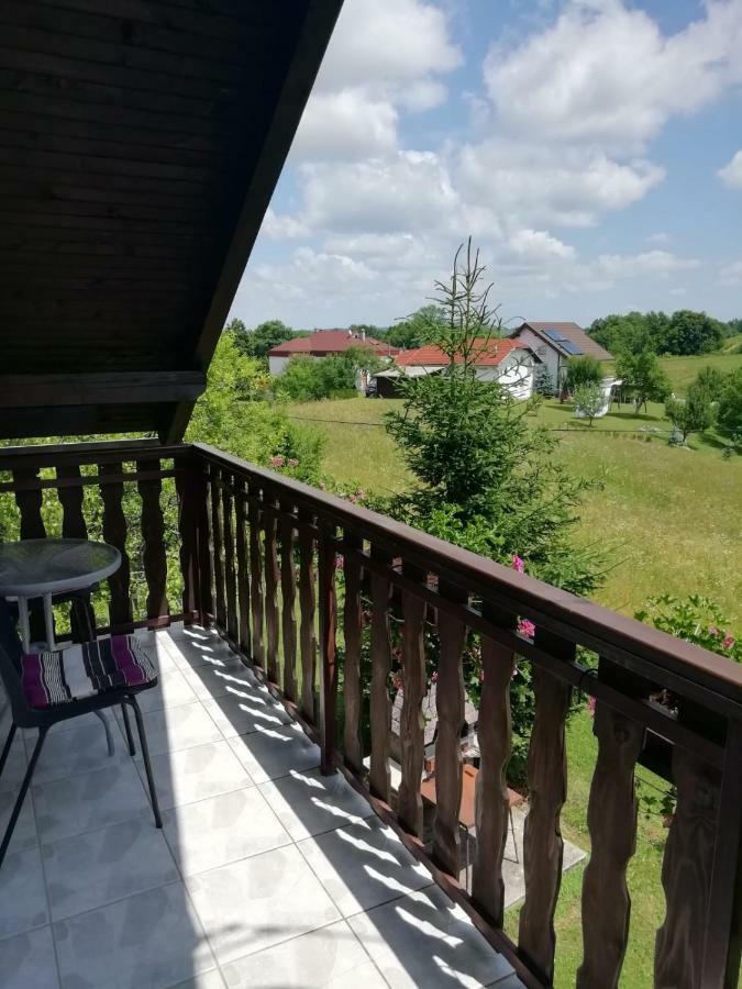 House Viktoria Hotel Seliste Dreznicko Exterior photo
